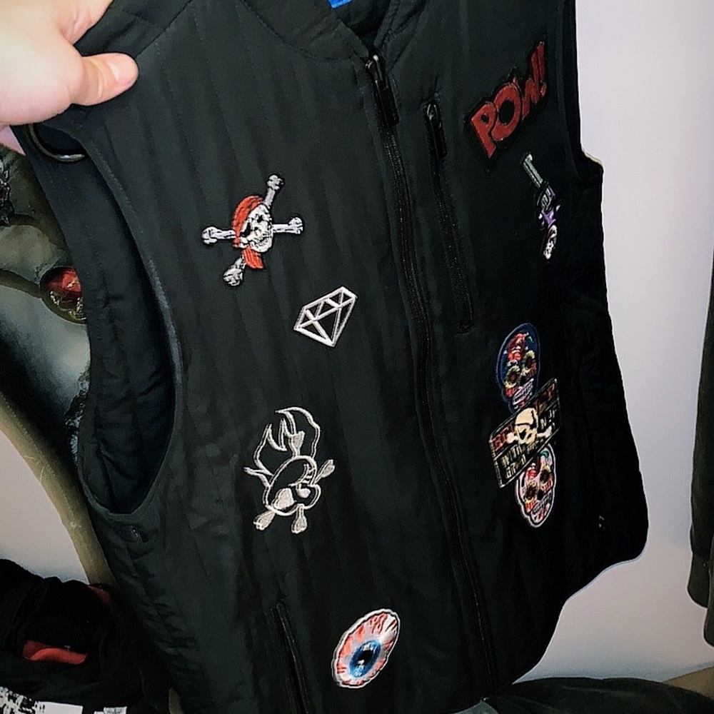 CUSTOMIZED HAGGAR SPORTS VEST - @cultkulturenico